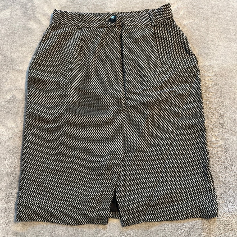 Capriccio Giuseppe Collection Women’s Skirt Size 4